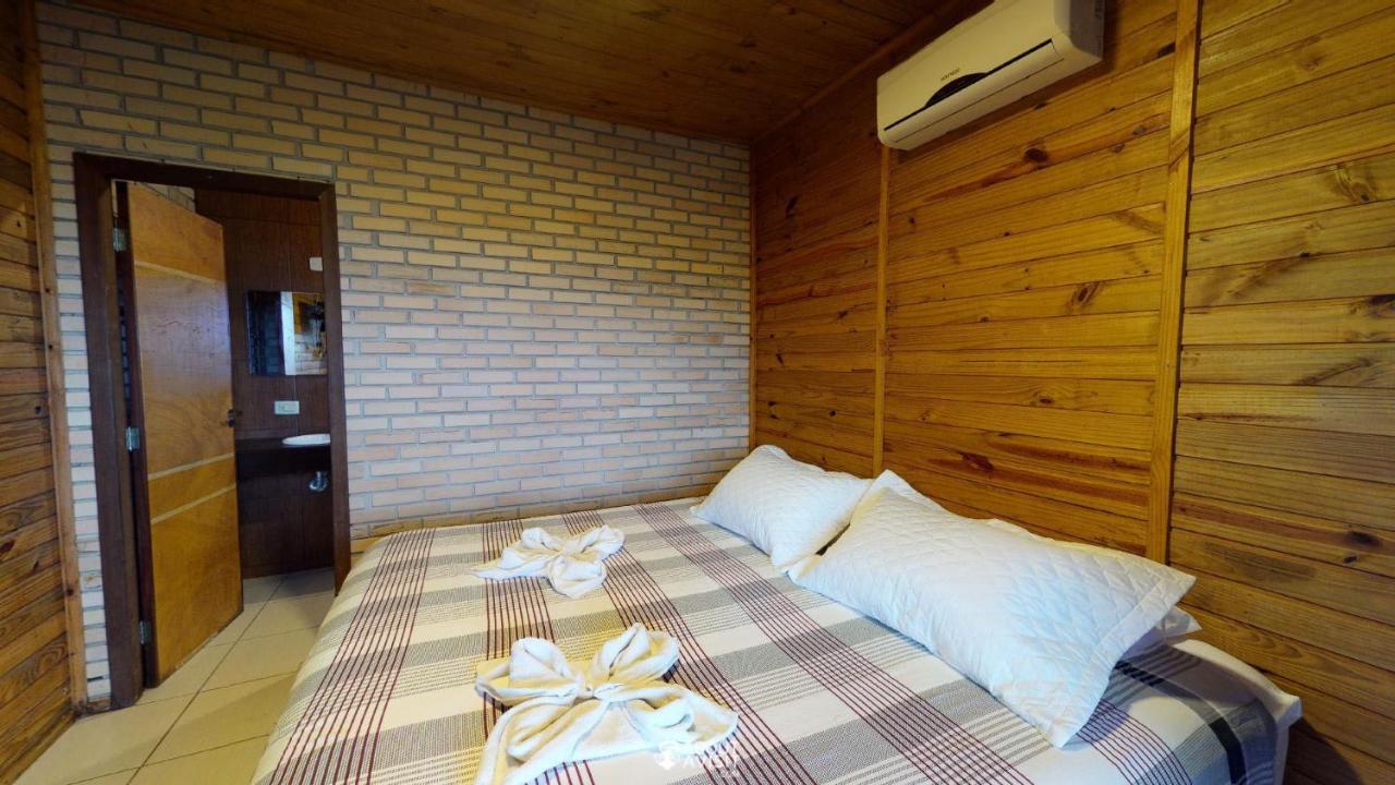 Pousada Villa Verde - Frente Para A Praia Do Farol Иля до Мел Екстериор снимка